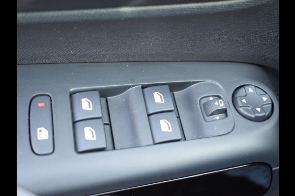 Citroën C5 Aircross 1.2 PureTech Business Plus 130 PK | SCHUIF / KANTELDAK | AUTOMAAT | SENSOREN MET CAMERA |