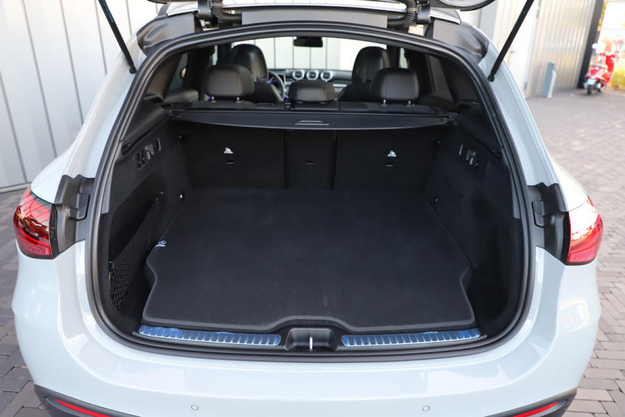 Mercedes-Benz GLC 400e AMG 4-Matic | 381PK | Achterasbesturing | Luchtvering | Pano | Head-up | Keyles-go | Sfeerverlichting | Memory | Distronic