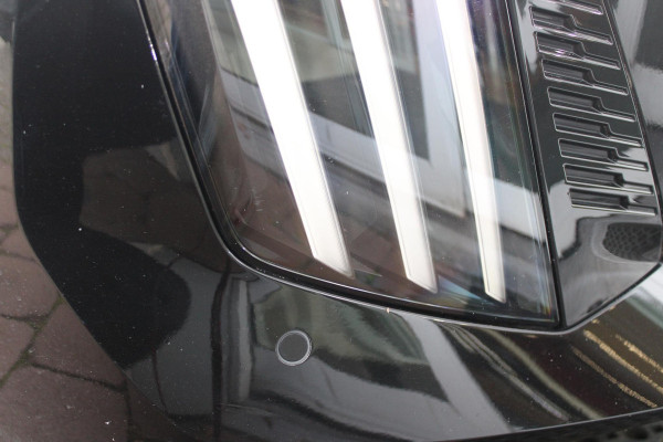 Peugeot 208 1.2 100PK GT | DRAADLOZE APPLE CARPLAY/ANDROID AUTO | 17" LICHTMETALEN VELGEN | DRAADLOZE TELEFOONLADER | ACHTERUITRIJ CAMERA | CRUISE CONTROL | FULL LED KOPLAMPEN | KEYLESS ENTRY/START | CLIMATE CONTROL | PARKEERSENSOREN VOOR EN ACHTER | GETINTE ACHETRRUITEN |