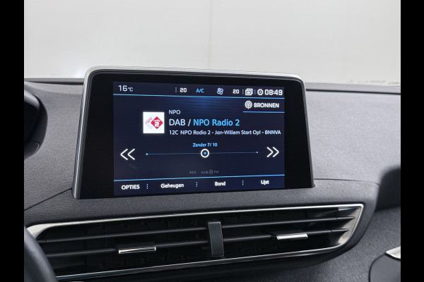 Peugeot 5008 T131PK AUT-8 7-Pers. Pano-Dak Elektr.Stoel+Geheug. Adaptive-Cruise Afn.Trekhaak Apple Android Carplay Navi 360-Camera Elektr.A-K Virtual Cockpit (Digidash) Pack City 1+2 Privacy Glas Orig.NLse auto, 1e eigenaar,  dealer onderhouden. € 45.000 nieuw!