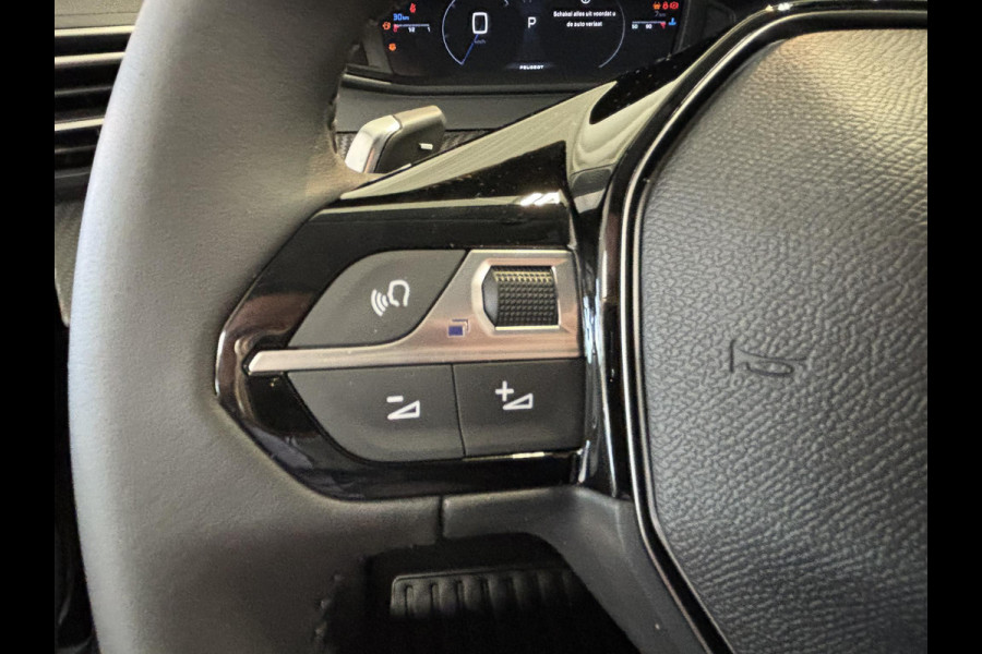 Peugeot 208 1.2 Hybrid 110 e-DCS6 Allure Nu tijdelijk in de private lease vanaf van 420,- voor 390 p/m o.b.v 10.000 km p.j en 48 maanden