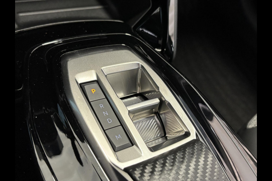 Peugeot 208 1.2 Hybrid 110 e-DCS6 Allure Nu tijdelijk in de private lease vanaf van 420,- voor 390 p/m o.b.v 10.000 km p.j en 48 maanden