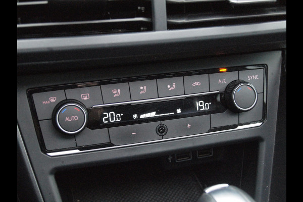 Volkswagen Polo 1.0 TSI Highline R-Line | Panoramadak | Apple Carplay | Cruise Control | Automaat |