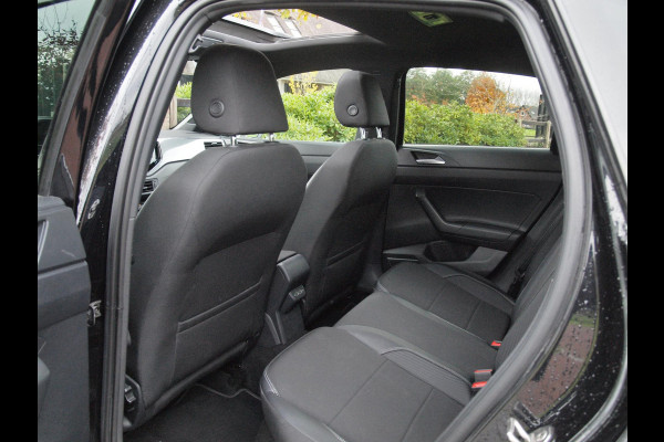 Volkswagen Polo 1.0 TSI Highline R-Line | Panoramadak | Apple Carplay | Cruise Control | Automaat |