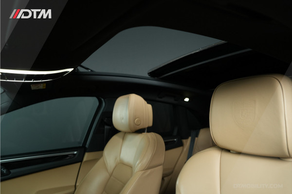 Porsche Macan 2.0 | Panoramadak | Elektrische Trekhaak | Keyless
