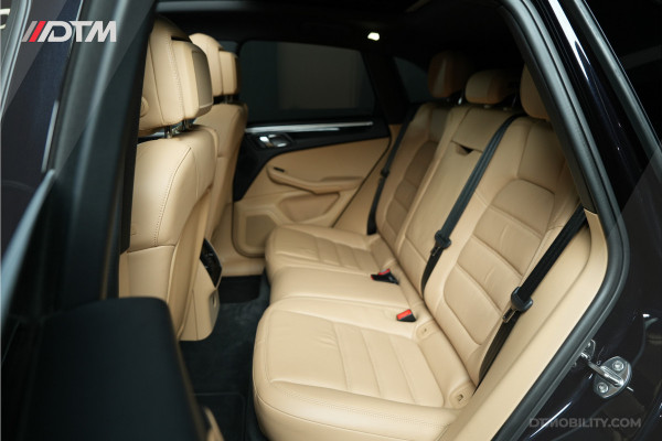 Porsche Macan 2.0 | Panoramadak | Elektrische Trekhaak | Keyless