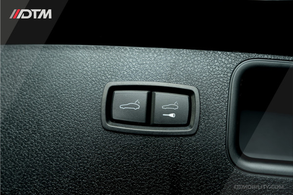 Porsche Macan 2.0 | Panoramadak | Elektrische Trekhaak | Keyless