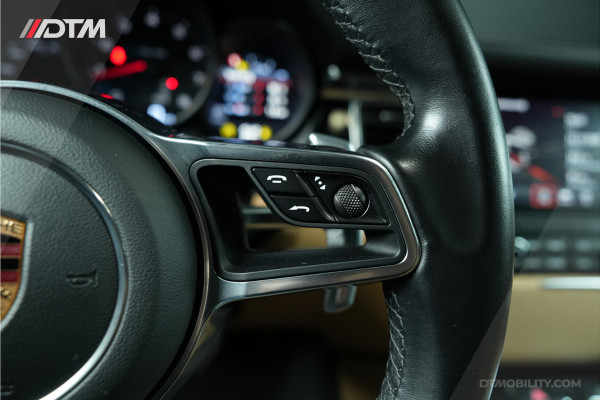 Porsche Macan 2.0 | Panoramadak | Elektrische Trekhaak | Keyless