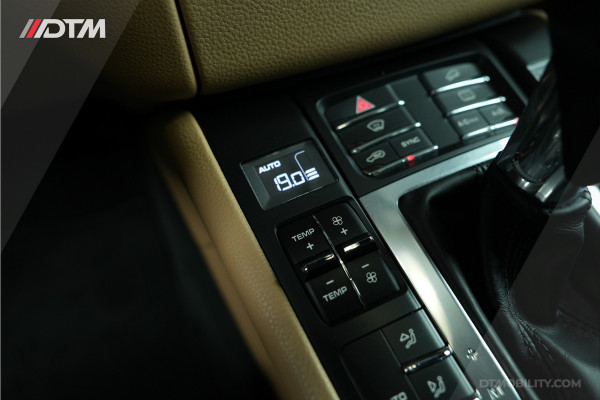 Porsche Macan 2.0 | Panoramadak | Elektrische Trekhaak | Keyless