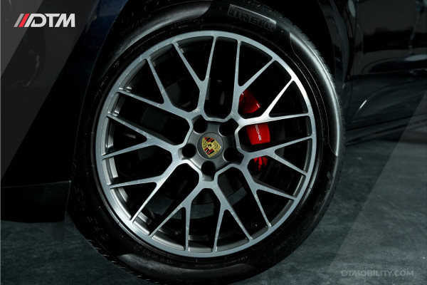 Porsche Macan 2.0 | Panoramadak | Elektrische Trekhaak | Keyless