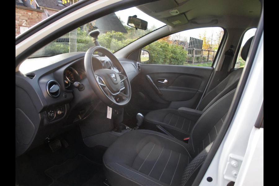 Dacia Sandero 0.9 TCe Easy-R Comfort | Automaat | Cruise Control | DAB | Airco |