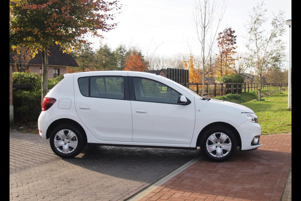 Dacia Sandero 0.9 TCe Easy-R Comfort | Automaat | Cruise Control | DAB | Airco |