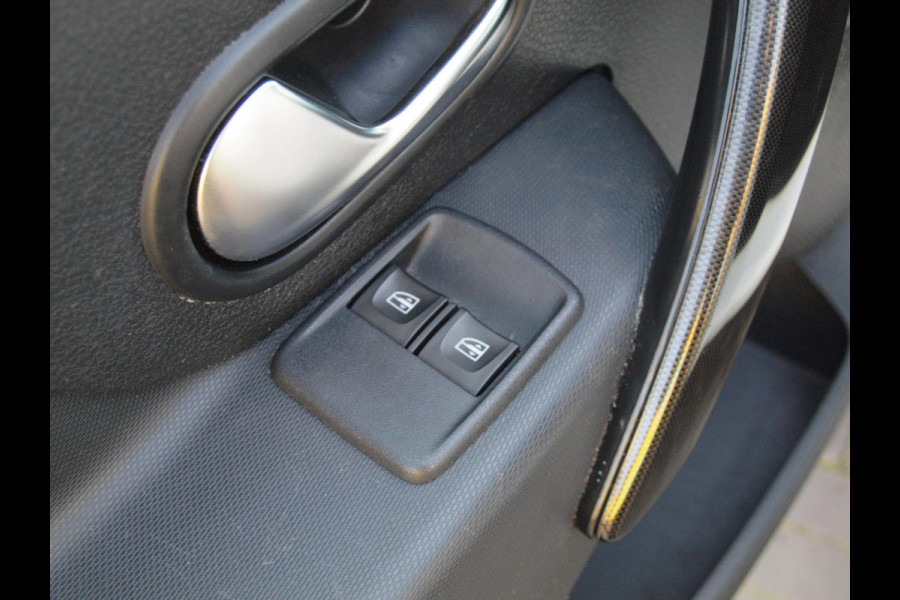 Dacia Sandero 0.9 TCe Easy-R Comfort | Automaat | Cruise Control | DAB | Airco |