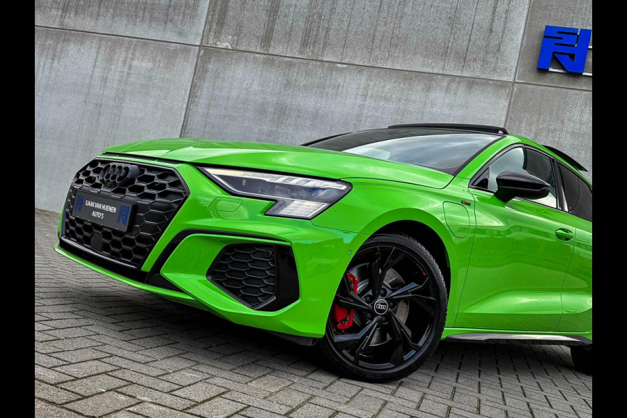 Audi A3 Sportback 45TFSI e 245pk S-Tronic Competition S Edition S-Line 1e Eig|Audi Exclusive|Pano|Kuipstoelen|360°|Ambiance|Matrix