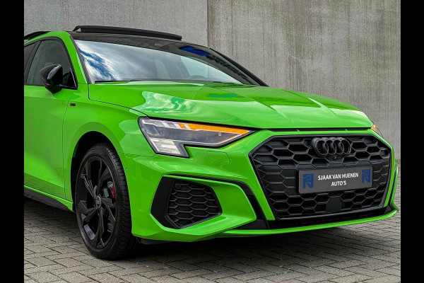 Audi A3 Sportback 45TFSI e 245pk S-Tronic Competition S Edition S-Line 1e Eig|Audi Exclusive|Pano|Kuipstoelen|360°|Ambiance|Matrix