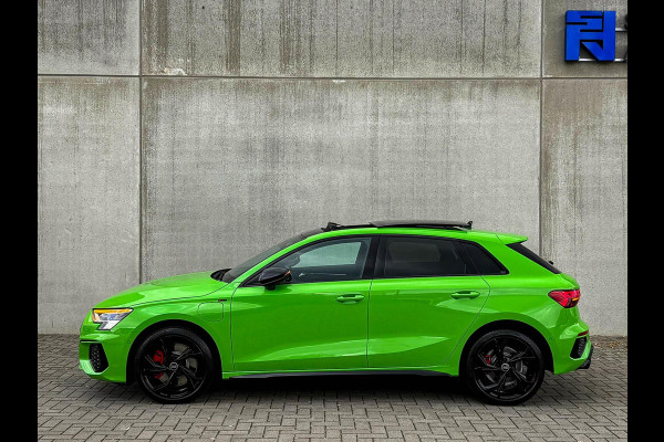 Audi A3 Sportback 45TFSI e 245pk S-Tronic Competition S Edition S-Line 1e Eig|Audi Exclusive|Pano|Kuipstoelen|360°|Ambiance|Matrix