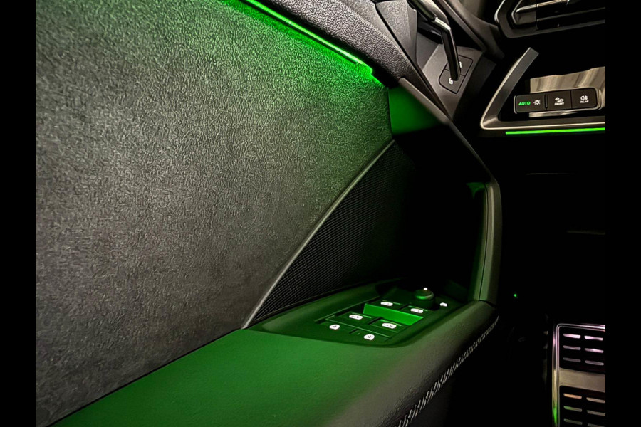 Audi A3 Sportback 45TFSI e 245pk S-Tronic Competition S Edition S-Line 1e Eig|Audi Exclusive|Pano|Kuipstoelen|360°|Ambiance|Matrix