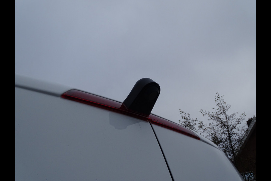 Ford Transit Custom 320 2.0 TDCI L2H2 Trend