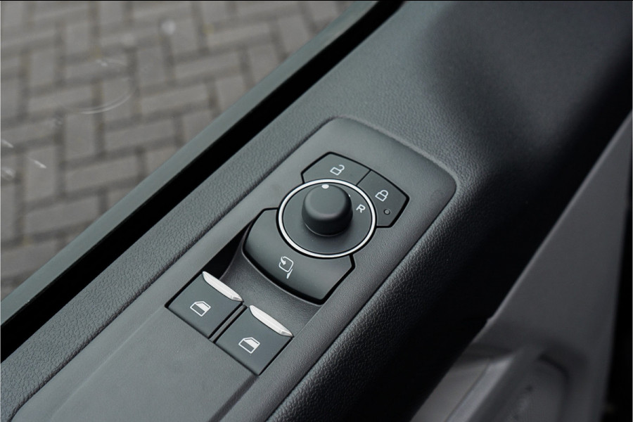 Ford Transit Custom 2.0 TDCI Sport Verlaagd 20" 2x Schuifdeur ACC