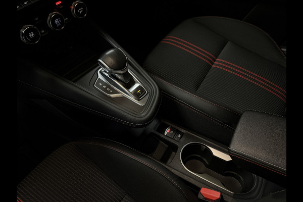 Renault Captur 1.3 TCe 160pk R.S. Line | Groot Navi | 360 | ACC | Blindspot | Stuur & Stoelverwarming | 18" | 100% Dealer Onderhouden!