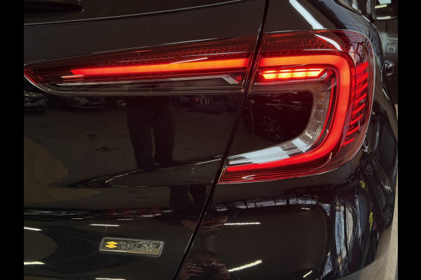 Renault Captur 1.3 TCe 160pk R.S. Line | Groot Navi | 360 | ACC | Blindspot | Stuur & Stoelverwarming | 18" | 100% Dealer Onderhouden!