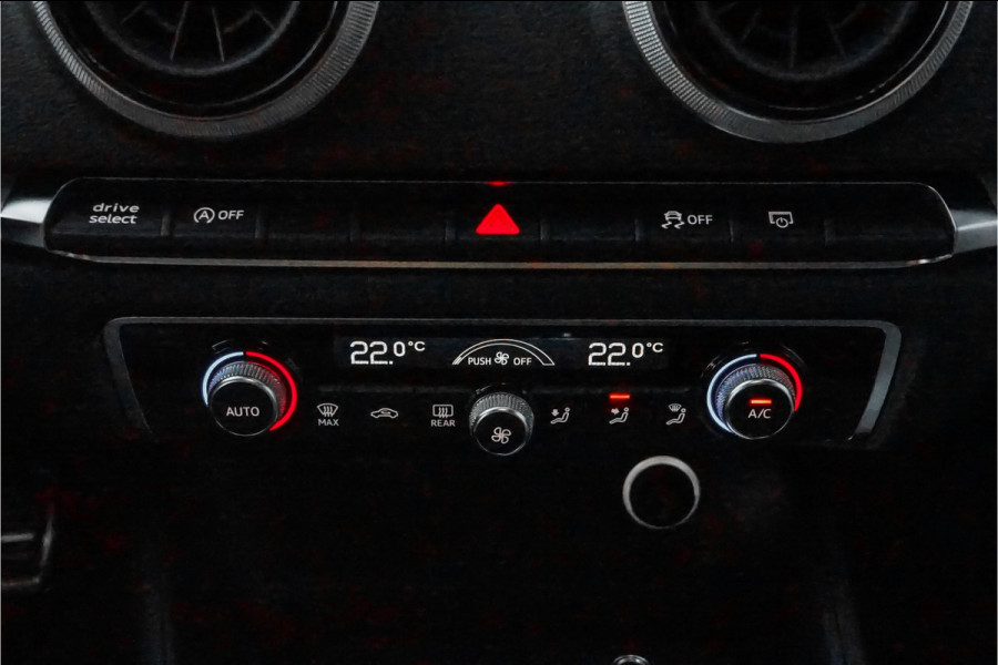 Audi A3 Sportback 1.0 TFSI Sport S Line Edition Climate Cruise 18"