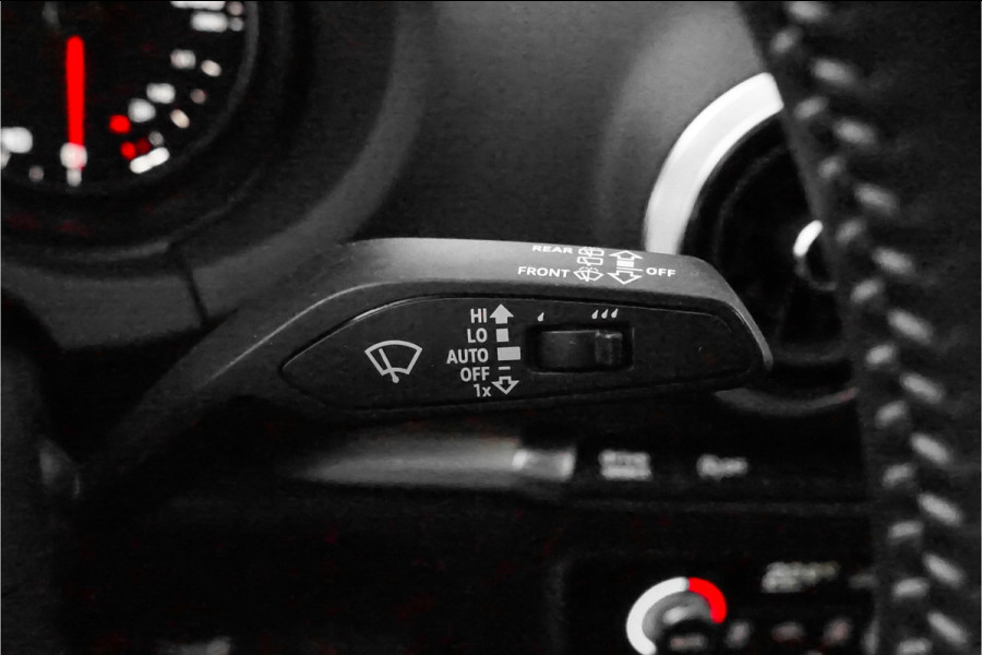 Audi A3 Sportback 1.0 TFSI Sport S Line Edition Climate Cruise 18"