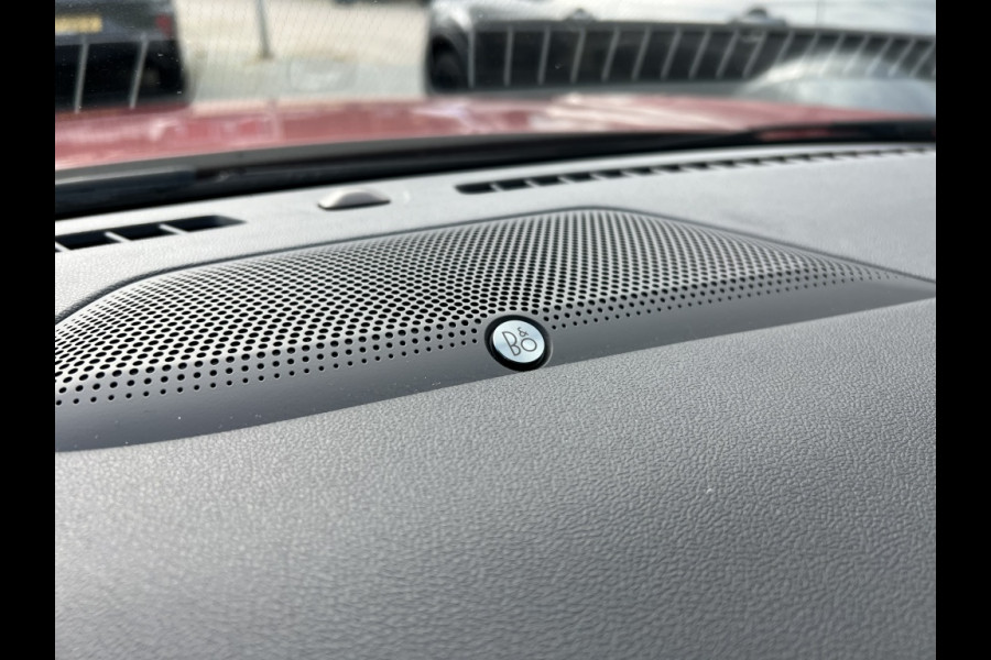 Ford Kuga 2.5 PHEV ST-Line X DRIVERPACK! TECHPACK! WINTERPACK!