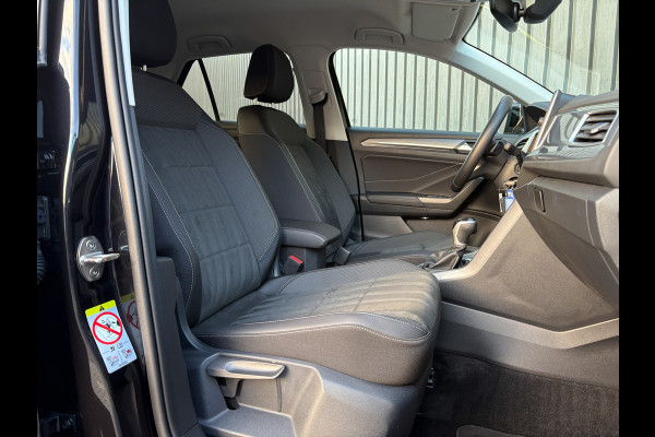 Volkswagen T-Roc 1.5 TSI 150Pk DSG Style | Trekhaak afnb. | IQ Light | Allseason banden | Prijs Rijklaar!!