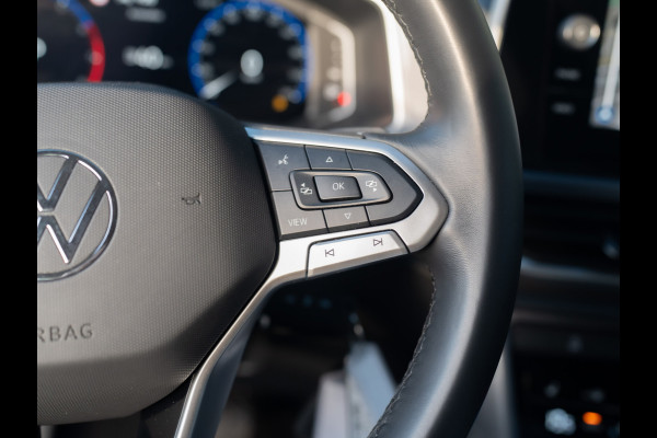 Volkswagen T-Roc 1.5 TSI 150Pk DSG Style | Trekhaak afnb. | IQ Light | Allseason banden | Prijs Rijklaar!!