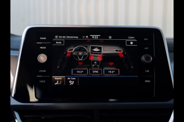 Volkswagen T-Roc 1.5 TSI 150Pk DSG Style | Trekhaak afnb. | IQ Light | Allseason banden | Prijs Rijklaar!!