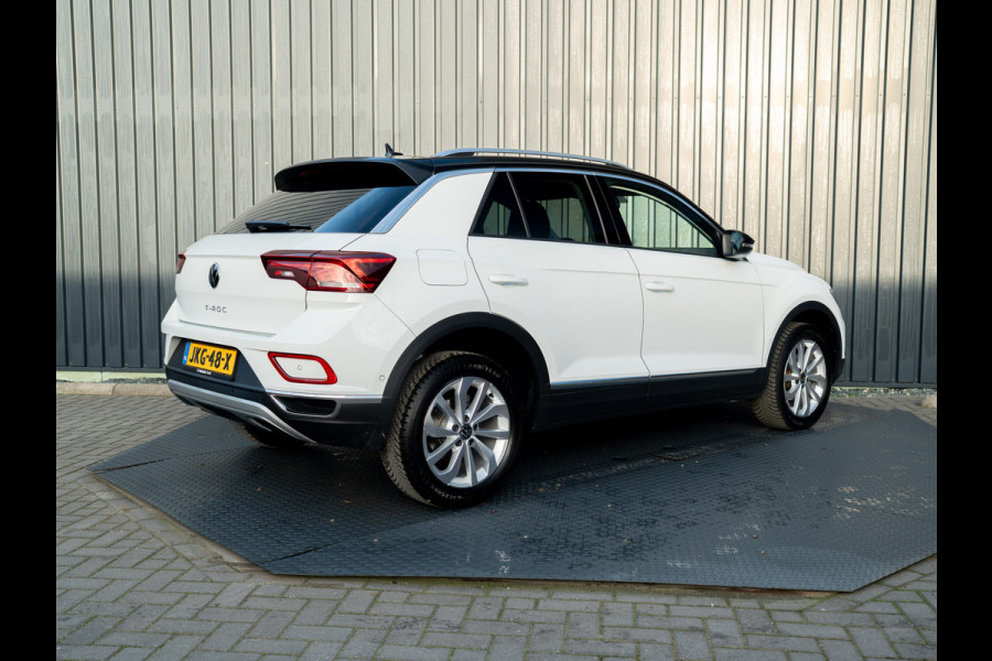 Volkswagen T-Roc 1.5 TSI 150Pk DSG Style | Trekhaak afnb. | IQ Light | Allseason banden | Prijs Rijklaar!!