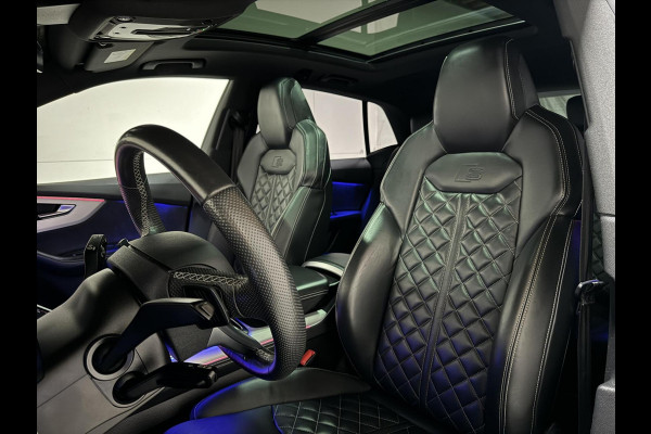 Audi Q8 55 TFSI e Quattro Competition S-Line Pano RS-Seats Sfeer Luchtver. B&O 360º