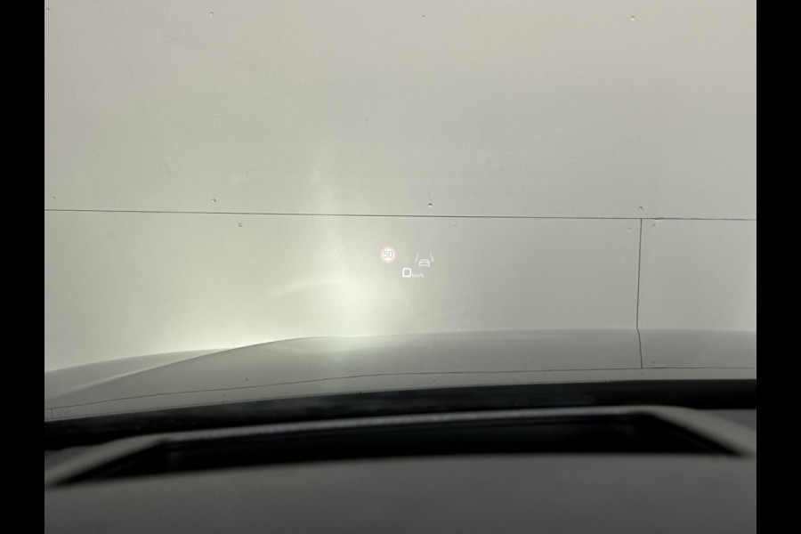 Audi Q8 55 TFSI e Quattro Competition S-Line Pano RS-Seats Sfeer Luchtver. B&O 360º