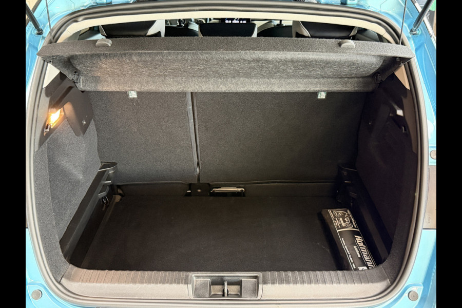 Renault Captur 1.3 TCe 130pk Edition One| Groot Navi | Bose | Stoel verwarming | 17" | Camera | Volledig Dealer onderhouden!