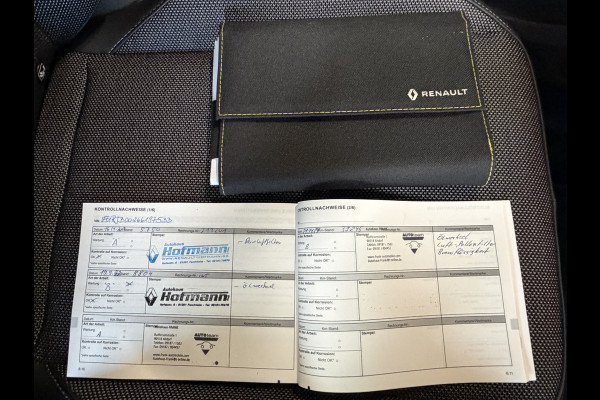 Renault Captur 1.3 TCe 130pk Edition One| Groot Navi | Bose | Stoel verwarming | 17" | Camera | Volledig Dealer onderhouden!