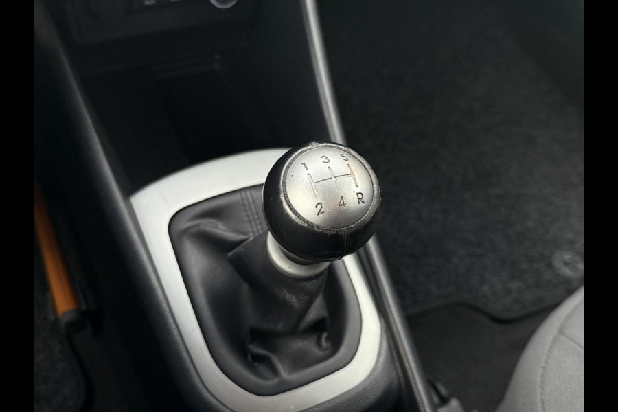 Kia Rio 1.2 CVVT DynamicLine Navi,Camera,Clima,Cruise,Lm velgen,N.A.P,5 Deurs,Nieuwe Apk bij Aflevering