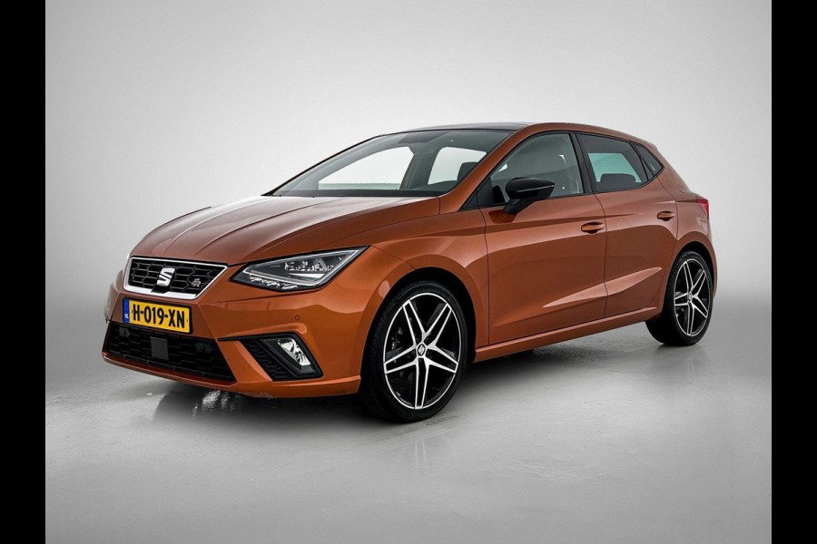 Seat Ibiza 1.0 TSI FR Intense Automaat (PANORAMADAK, DIGITALE COCKPIT, CARPLAY, LED, CAMERA, PDC, 1e EIGENAAR, GOED ONDERHOUDEN)