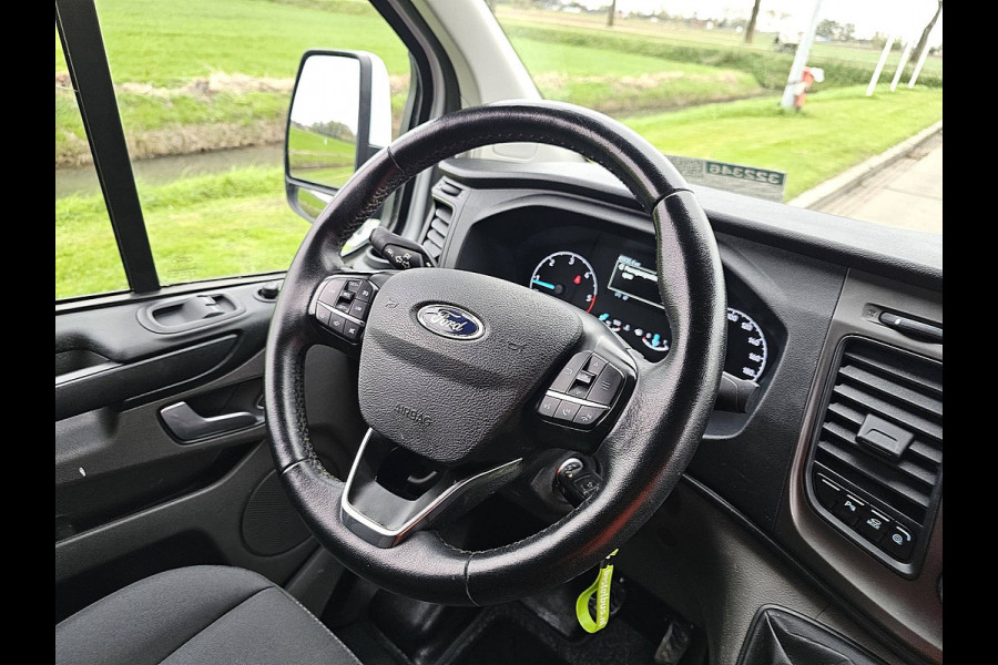 Ford Transit Custom 2.0 TDCI L1H1 Trend Imperiaal Navi Cruise Wp-inrichting NAP Trekhaak