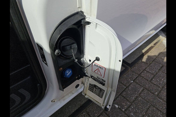 Mercedes-Benz Vito 114 CDI L3 Automaat Navi 270Gr-Deuren 2.5T-Trekhaak PDC Distronic 3-Zits Stoelverwarming!