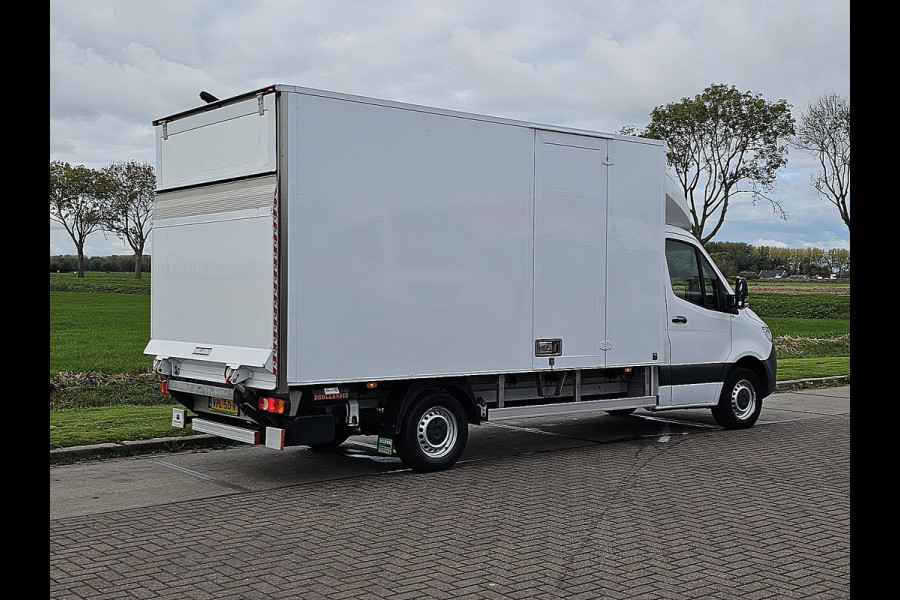 Mercedes-Benz Sprinter 314 2.2 CDI Bakwagen Laadklep Camera Zijdeur Spoiler Mbux Euro6 143Pk!