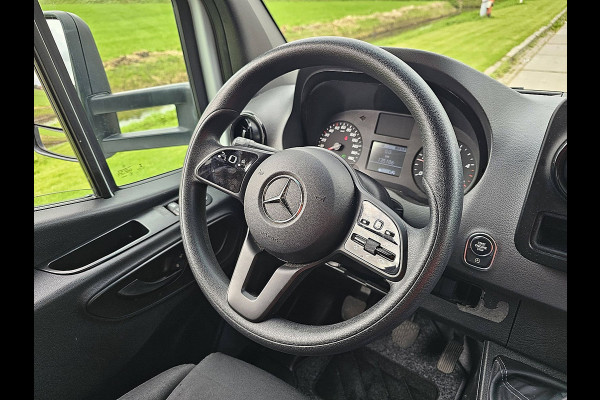 Mercedes-Benz Sprinter 314 2.2 CDI Bakwagen Laadklep Camera Zijdeur Spoiler Mbux Euro6 143Pk!