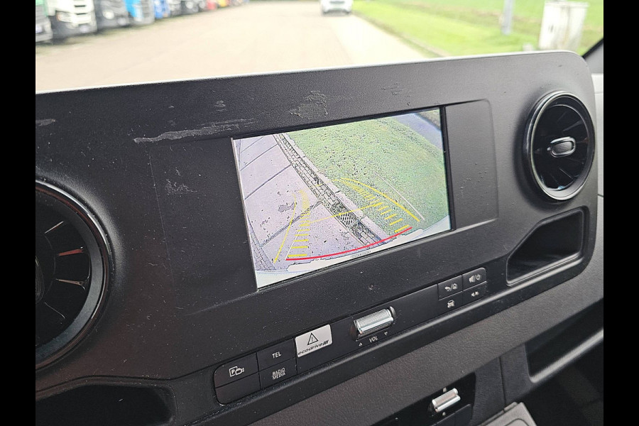 Mercedes-Benz Sprinter 314 2.2 CDI Bakwagen Laadklep Camera Zijdeur Spoiler Mbux Euro6 143Pk!