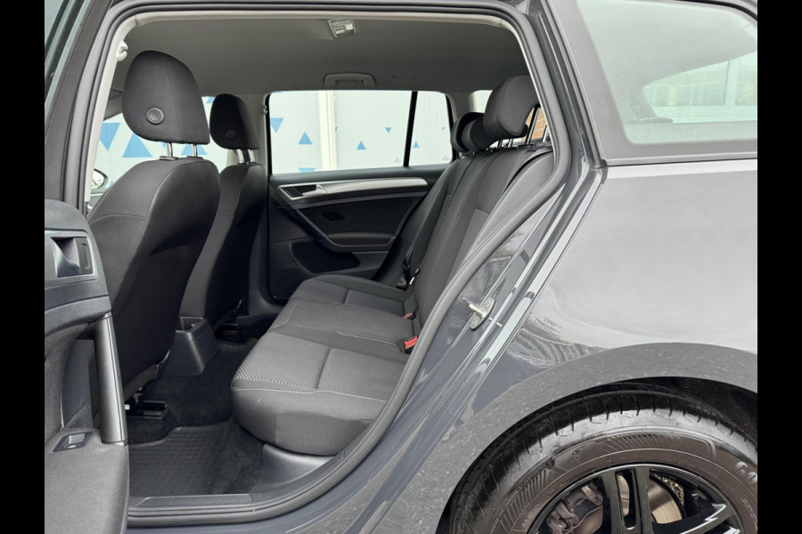 Volkswagen Golf 1.0 TSI 110pk Comfortline CarPlay Navi Elektr.Trekhaak Garantie Airco
