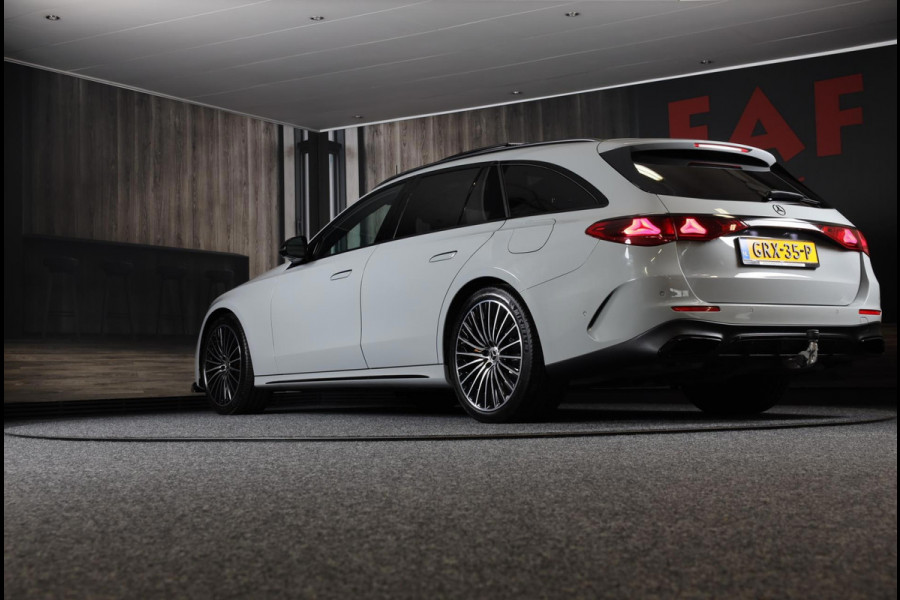 Mercedes-Benz E-Klasse Estate 300 e AMG Line / HYPERSCREEN / Acc / Lane Assist / Dode Hoek / Head Up / 360 Camera / Leder / Pano