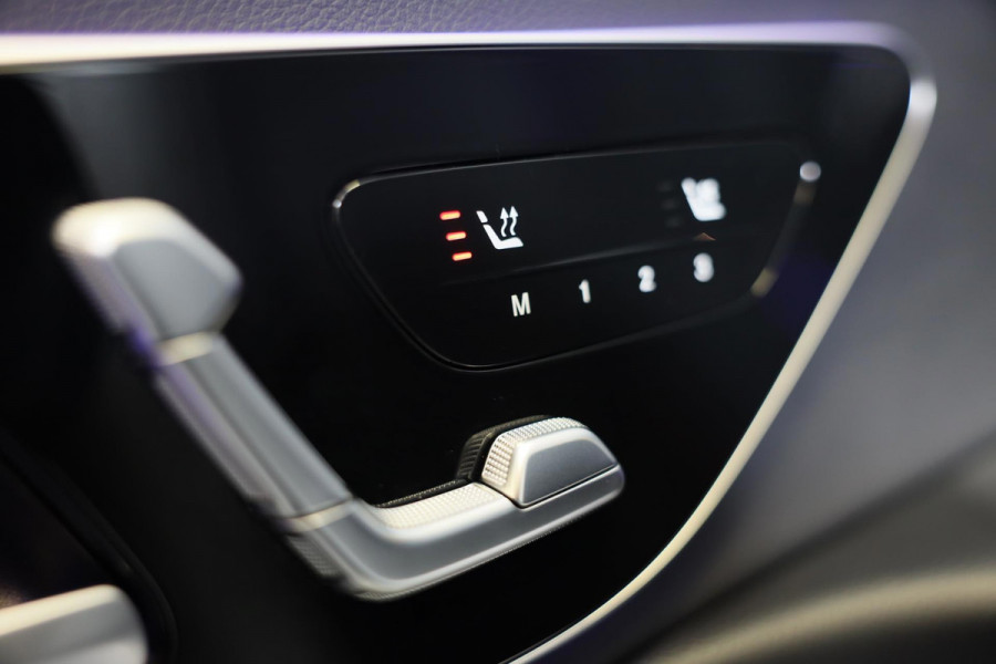 Mercedes-Benz E-Klasse Estate 300 e AMG Line / HYPERSCREEN / Acc / Lane Assist / Dode Hoek / Head Up / 360 Camera / Leder / Pano