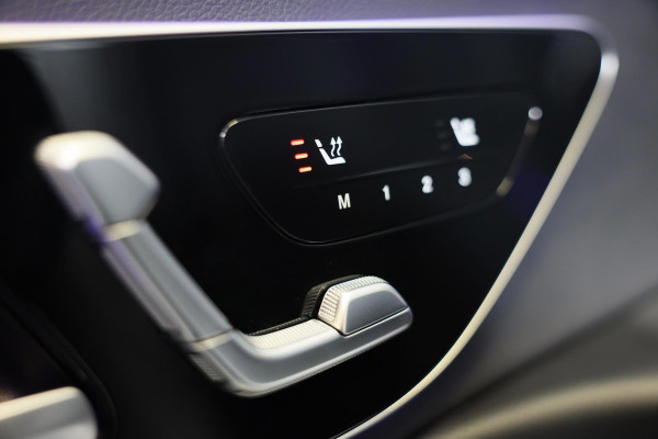 Mercedes-Benz E-Klasse Estate 300 e AMG Line / HYPERSCREEN / Acc / Lane Assist / Dode Hoek / Head Up / 360 Camera / Leder / Pano