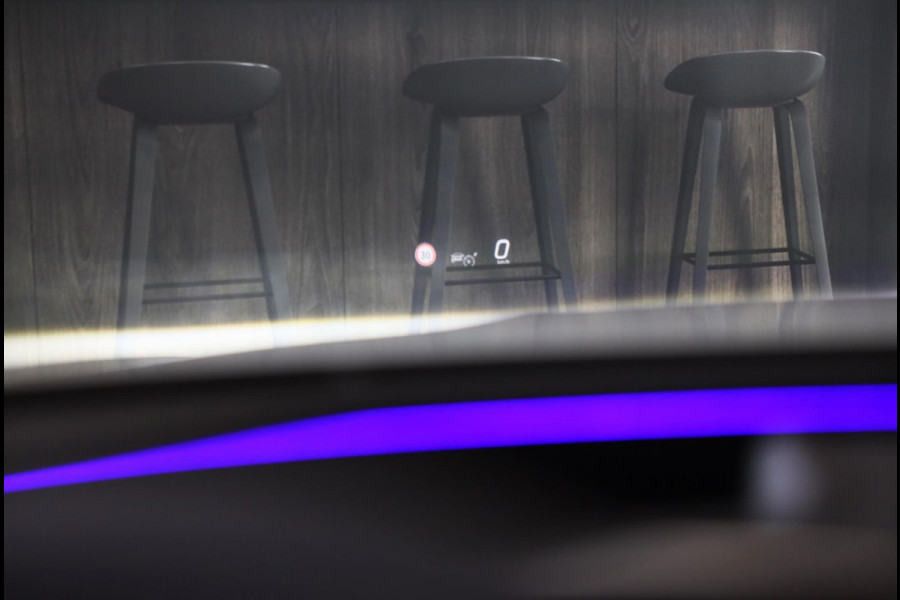 Mercedes-Benz E-Klasse Estate 300 e AMG Line / HYPERSCREEN / Acc / Lane Assist / Dode Hoek / Head Up / 360 Camera / Leder / Pano