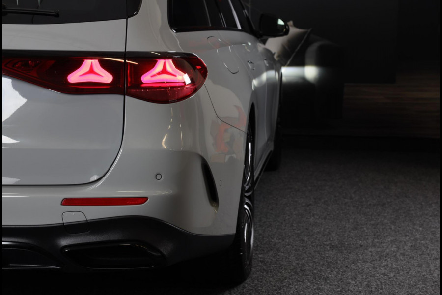 Mercedes-Benz E-Klasse Estate 300 e AMG Line / HYPERSCREEN / Acc / Lane Assist / Dode Hoek / Head Up / 360 Camera / Leder / Pano