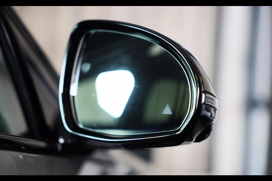 Mercedes-Benz E-Klasse Estate 300 e AMG Line / HYPERSCREEN / Acc / Lane Assist / Dode Hoek / Head Up / 360 Camera / Leder / Pano